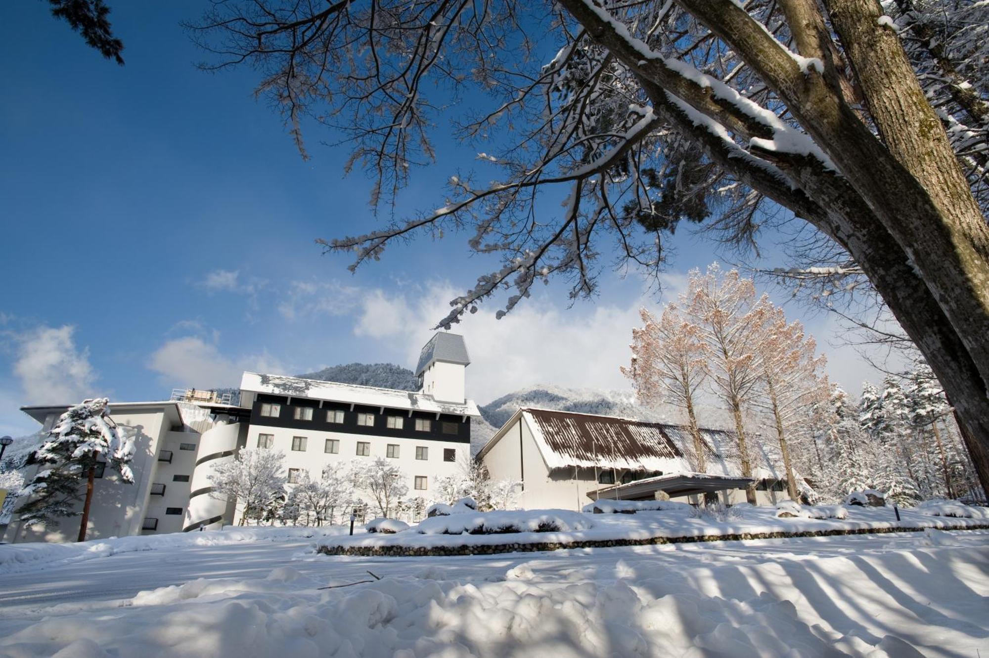Holiday Inn Resort Shinano-Omachi Kuroyon By Ihg Bagian luar foto